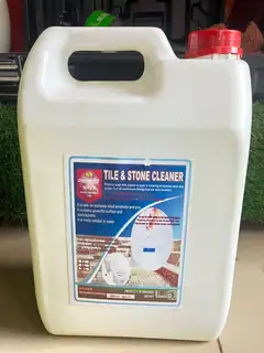 Tile cleaner