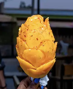 Mexican Mango Flower (Dessert)