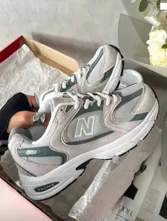New Balance 530