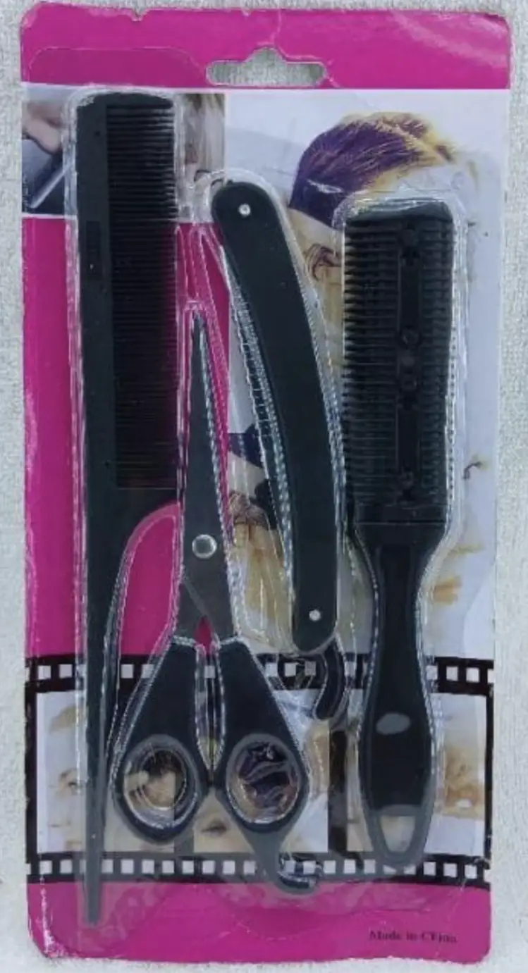 Set of combs