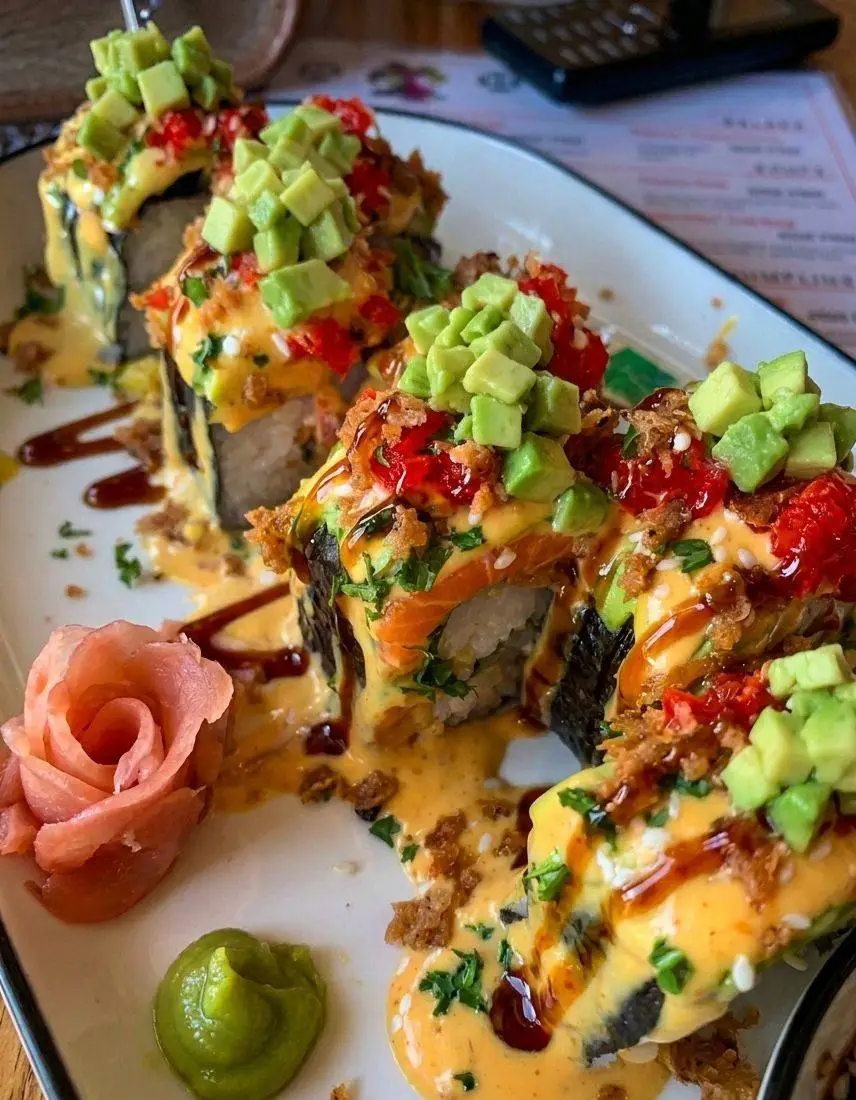 Rainbow Salmon roll