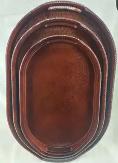 Round wooden tray