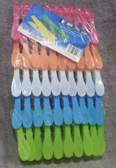 Pegs