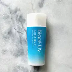 Biore Aqua Rich Water Based Sunscreen Gel