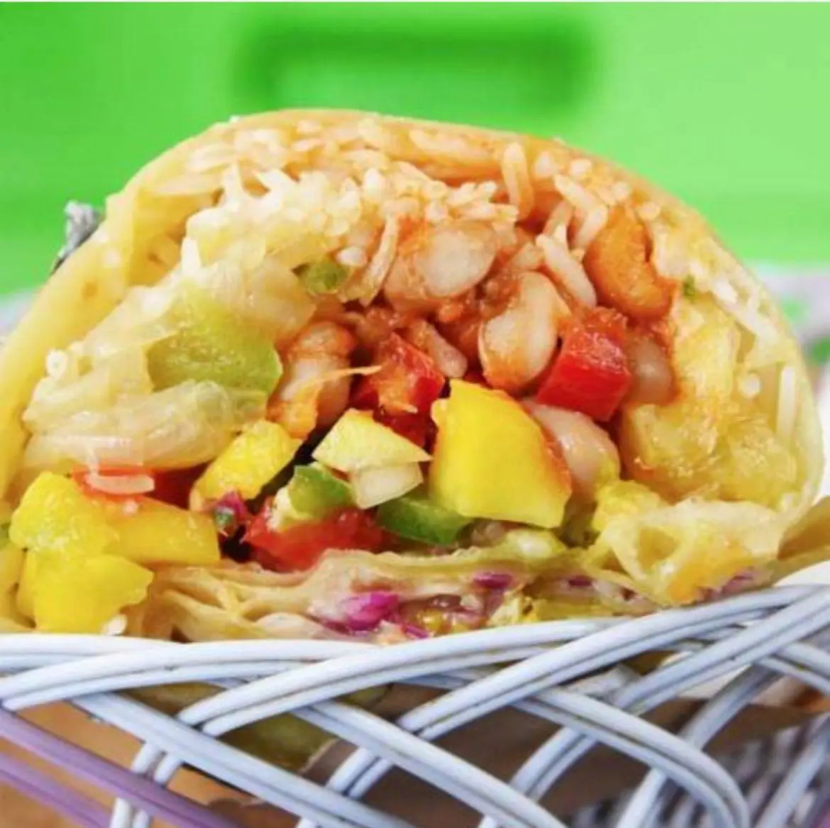 MEDIUM BEEF BORRITO